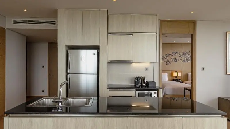 2 Bedroom Apartment Sea View