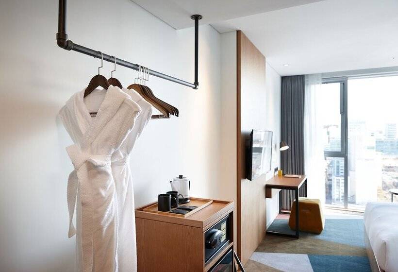 Quarto Superior, L7 Hongdae By Lotte