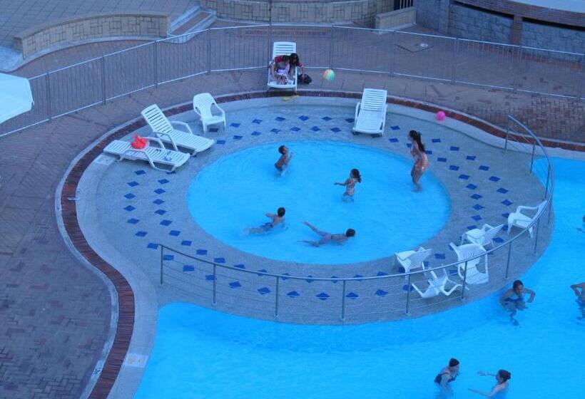 四人标准间, Los Puentes Comfacundi