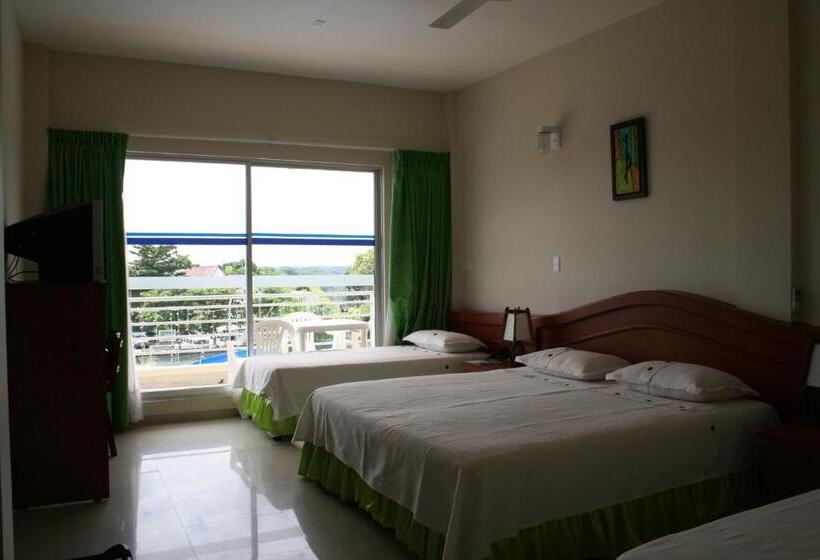 四人标准间, Los Puentes Comfacundi