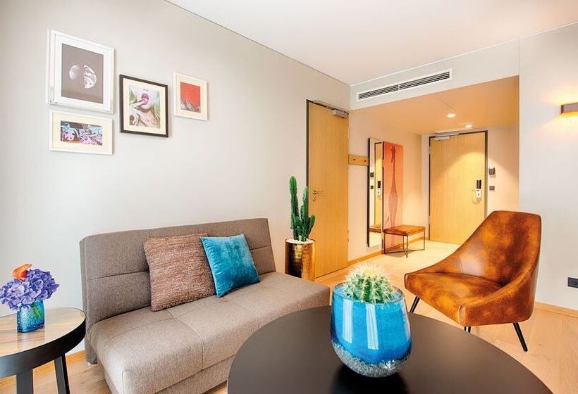 سوییت جونیور, Nyx Hotel Munich By Leonardo Hotels