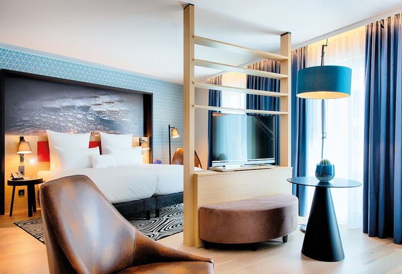 سوییت جونیور, Nyx Hotel Munich By Leonardo Hotels