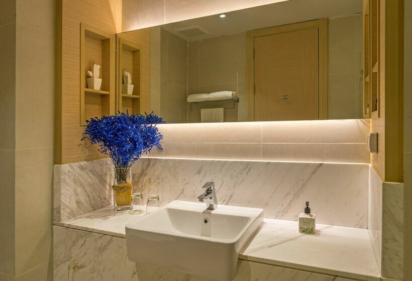 غرفة ديلوكس مطلة على حمام السباحة, Panan Krabi Resort   Sha Extra Plus