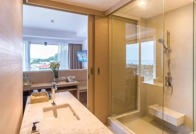 اتاق لوکس با چشم‌انداز دریا, Panan Krabi Resort