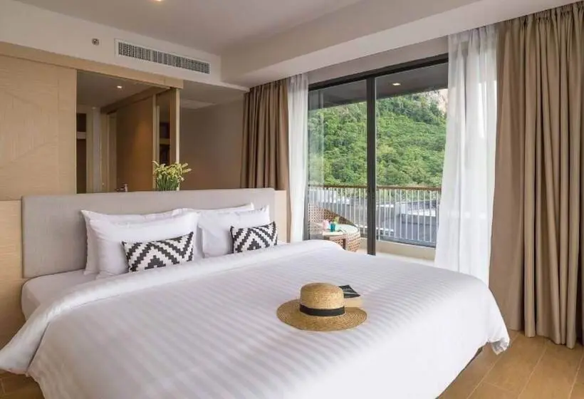 اتاق لوکس با چشم‌انداز دریا, Panan Krabi Resort