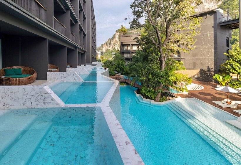 غرفة ديلوكس مطلة على حمام السباحة, Panan Krabi Resort   Sha Extra Plus