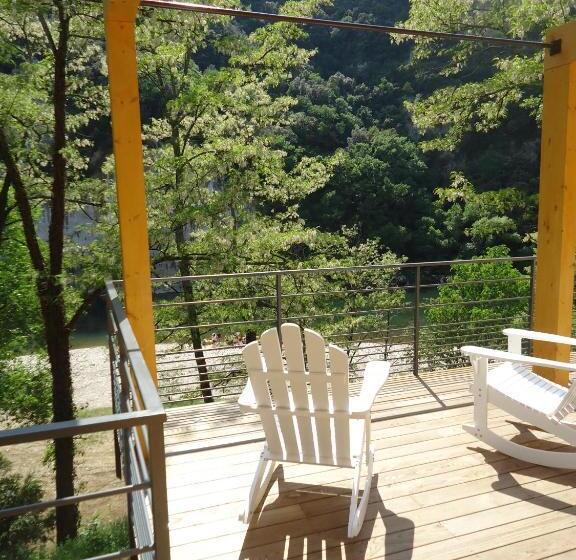 스탠다드 룸 강 전망, Prehistoric Lodge   Adult Only