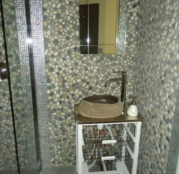 Номер Стандарт Вид на Реку, Prehistoric Lodge   Adult Only
