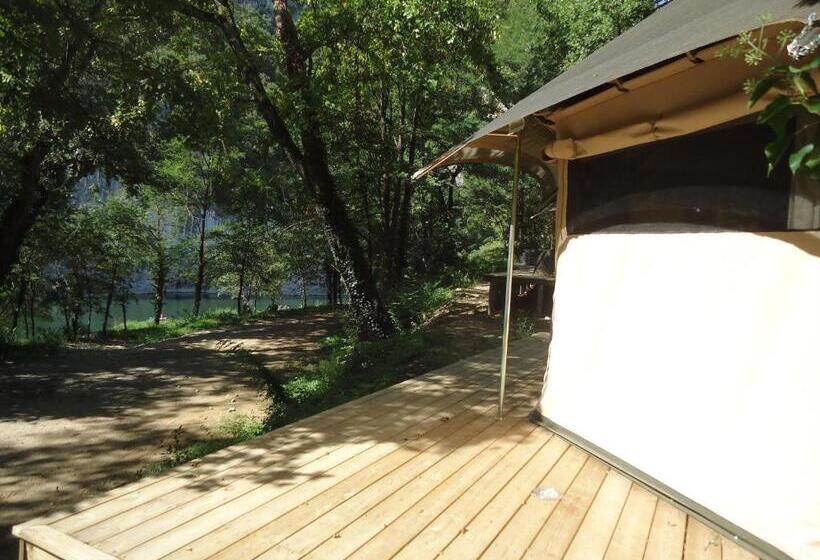 수피리어 룸 강 전망, Prehistoric Lodge   Adult Only