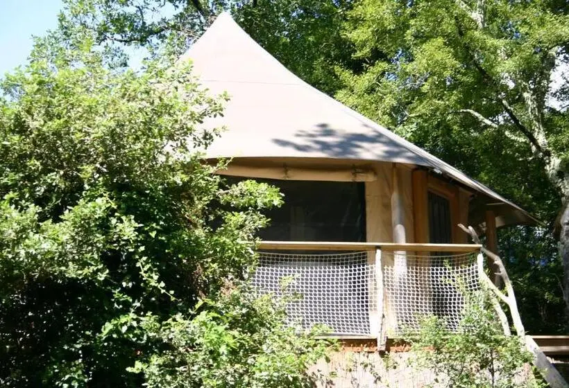 Deluxe room with river view, Prehistoric Lodge   Adult Only