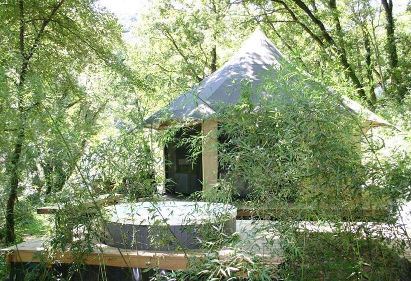 Deluxe room with river view, Prehistoric Lodge   Adult Only