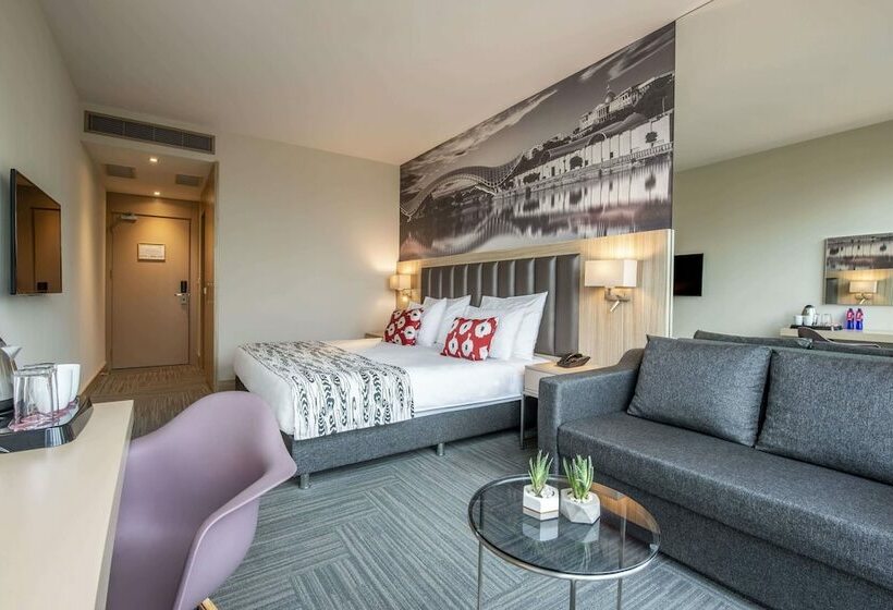 غرفة سوبيريور, Tbilisi Saburtalo Hotel By Mercure