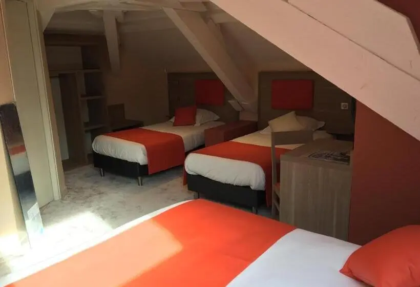 اتاق استاندارد چهار تخته, Restaurant St Christophe