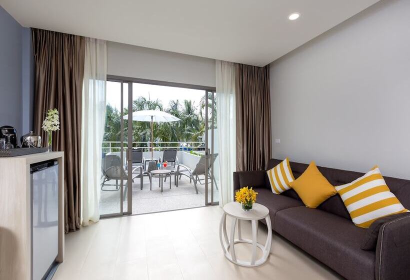 חדר דלוקס לשלושה, X10 Khaolak Resort