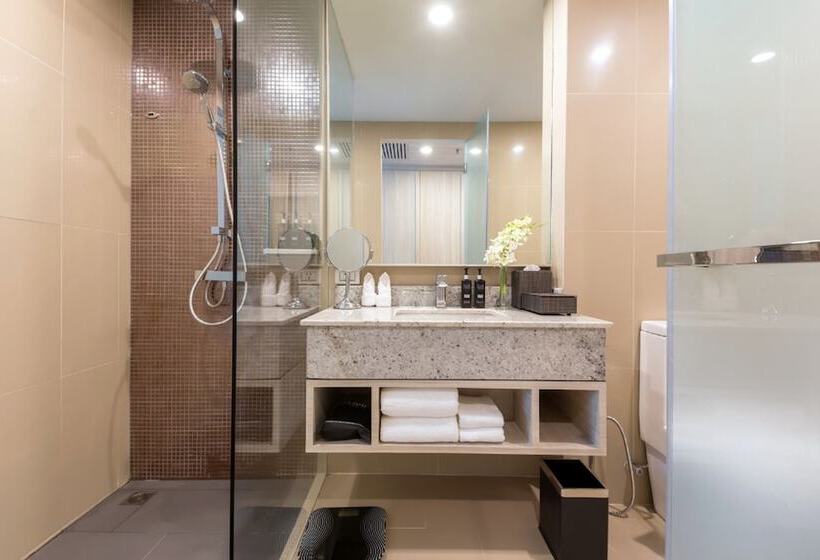 סוויטה, X10 Khaolak Resort