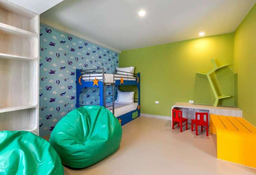 סוויטה, X10 Khaolak Resort