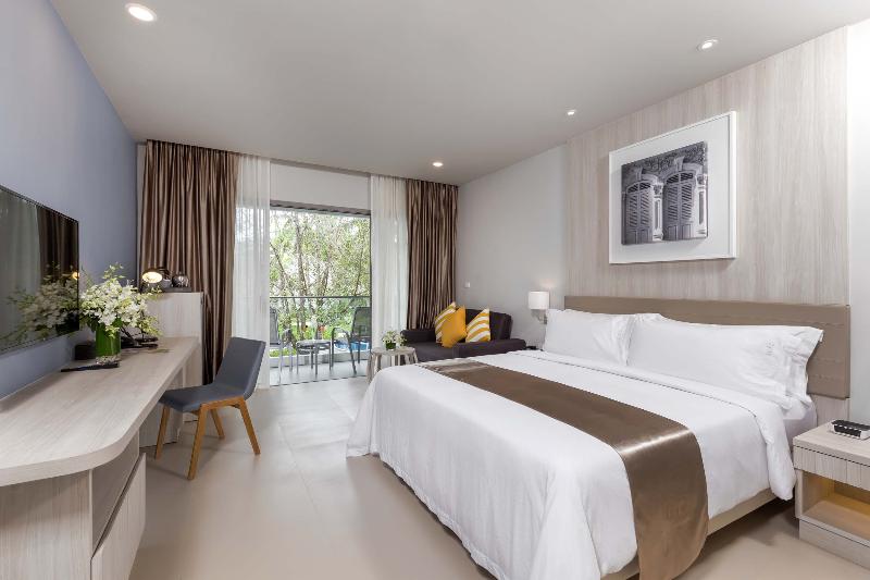 חדר דלוקס נוף בריכה, X10 Khaolak Resort