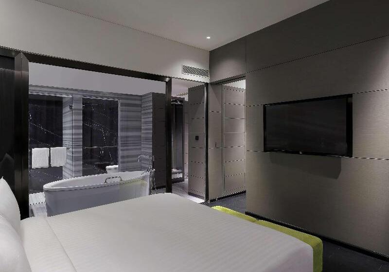 Люкс Executive Кровать Кинг, Novotel Chennai Chamiers Road