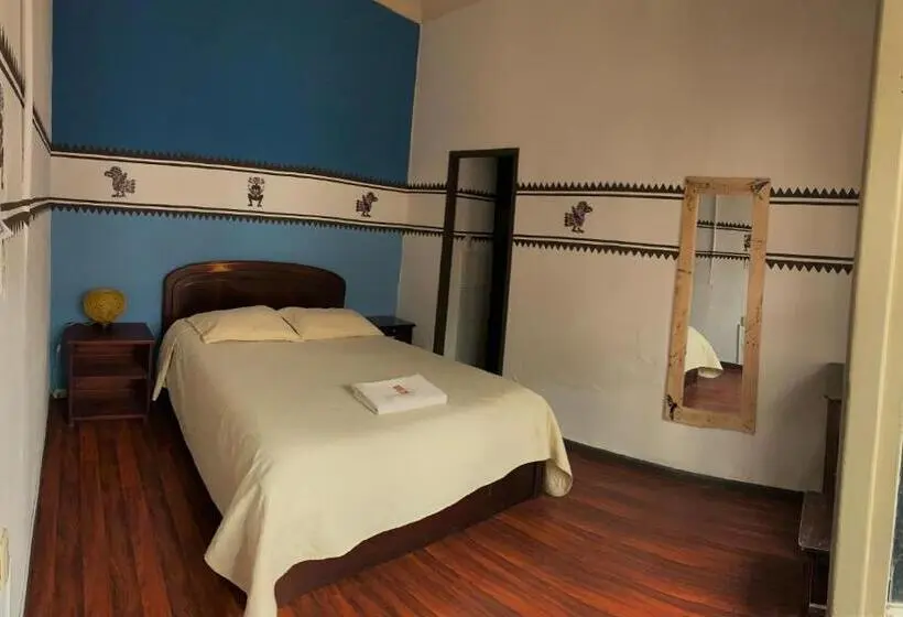 スタンダードルーム, Hostal Yakumama
