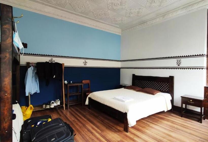 ガーデンビュースタンダードルーム, Hostal Yakumama