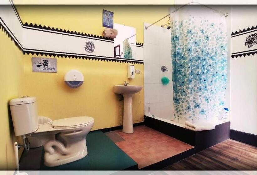 스탠다드 룸 가든 전망, Hostal Yakumama