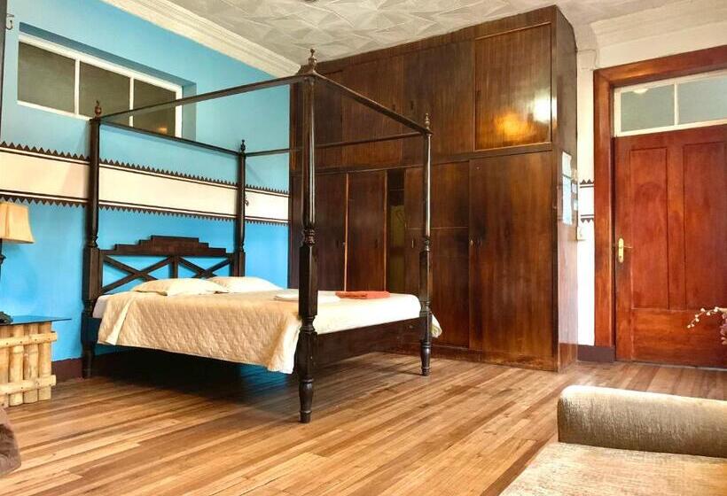 Standard room with outdoor bath, Hostal Yakumama