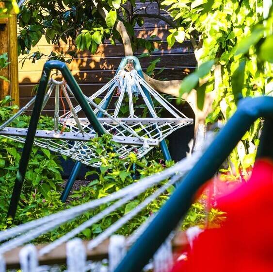 בקתה סטנדרטית, Lemon Garden Lodge