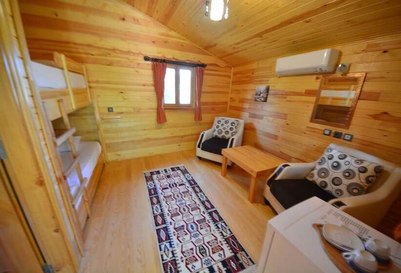 Family Suite, Lemon Garden Lodge
