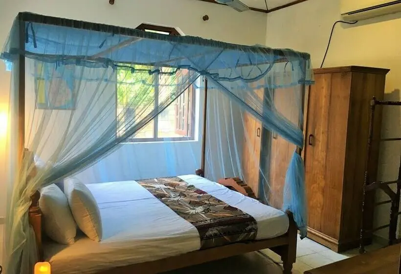 اتاق لوکس, Swiss Villa Beruwala