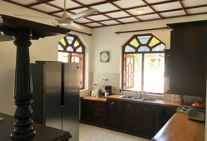 Номер Deluxe, Swiss Villa Beruwala