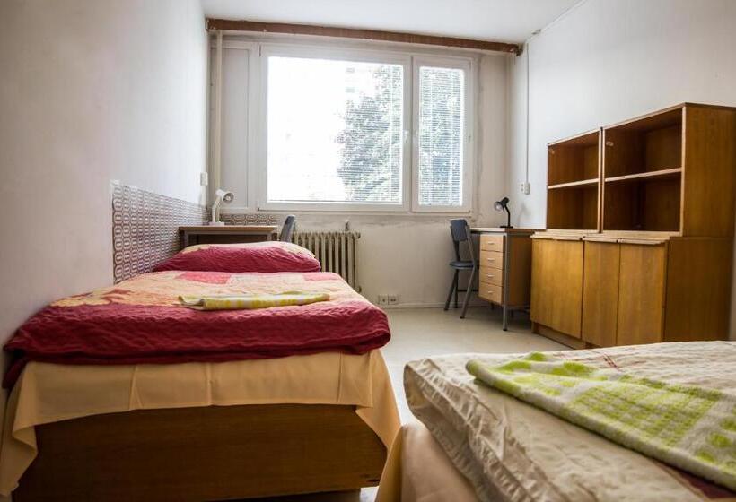 Quarto Estandar Banheiro Compartilhado, Hostel Blanice