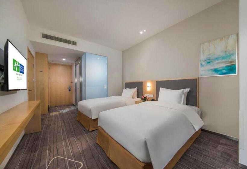 Номер Стандарт, Holiday Inn Express   Yantai Yeda, An Ihg