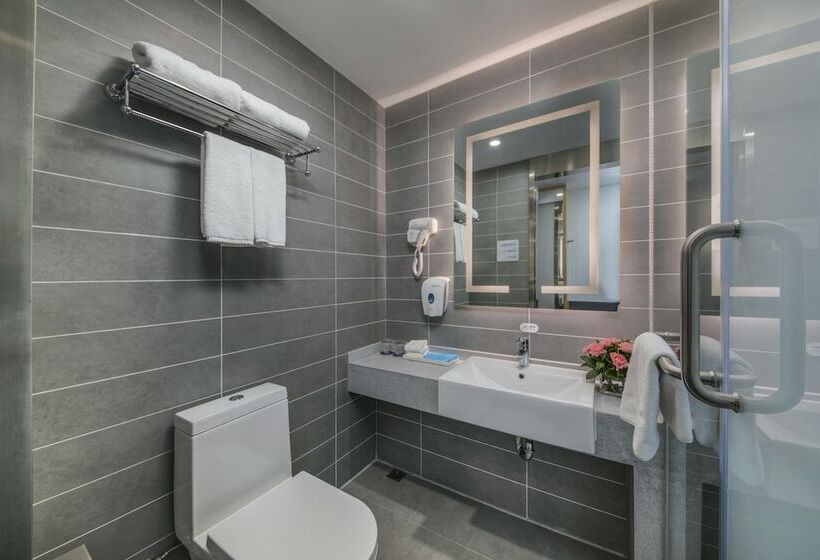 Номер Стандарт, Holiday Inn Express   Yantai Yeda, An Ihg