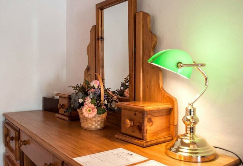 חדר סטנדרט, Houw Hoek