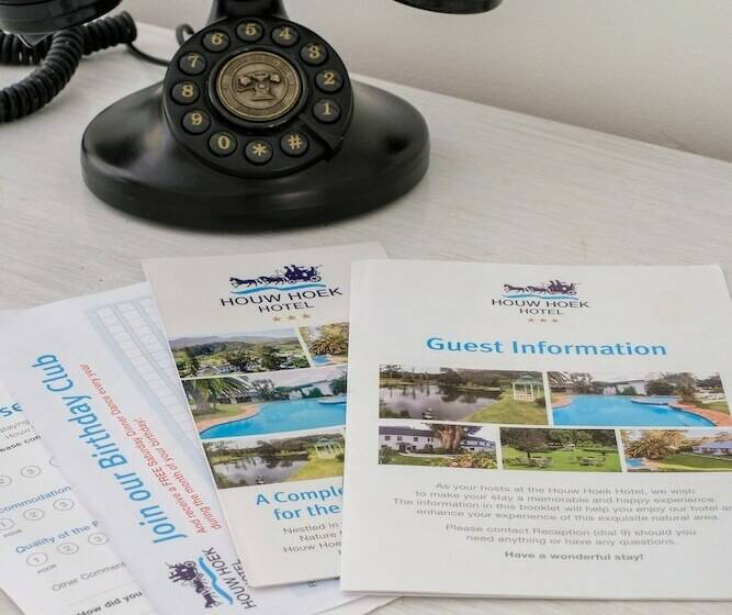 חדר סטנדרט, Houw Hoek