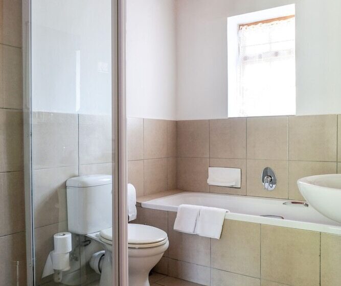 חדר סטנדרט, Houw Hoek