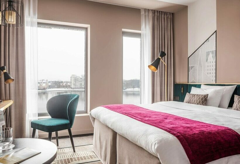 اتاق استاندارد با تخت دوبل, Mercure Kaliningrad