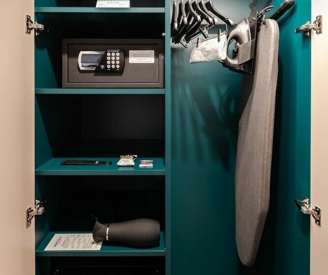 اتاق استاندارد با تخت دوبل, Mercure Kaliningrad