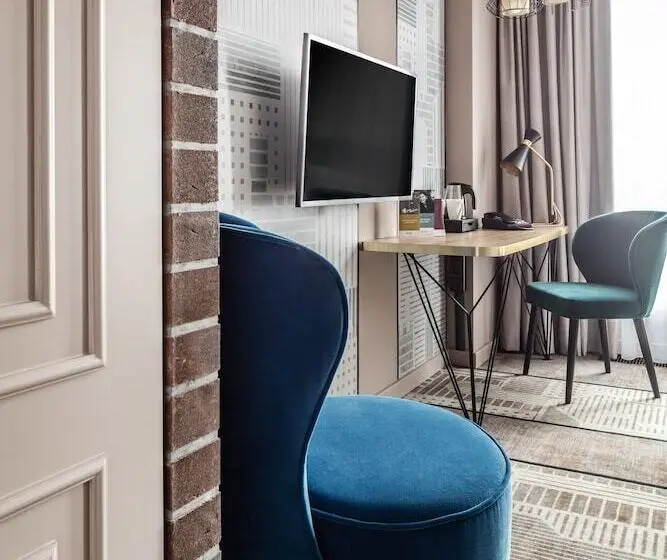 اتاق استاندارد با چشم‌انداز شهر, Mercure Kaliningrad