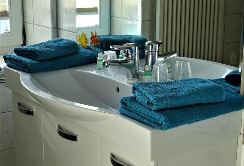 חדר בסיסי, Pension Zur Fährbrücke