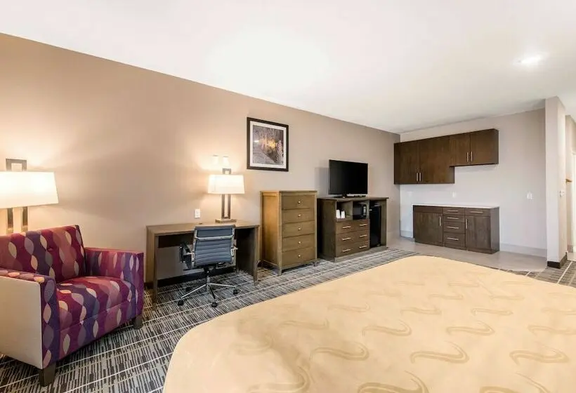 スイート, Quality Inn & Suites Carlsbad Caverns Area