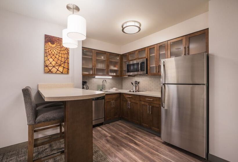 Люкс 2 Спальни, Staybridge Suites Anchorage, An Ihg