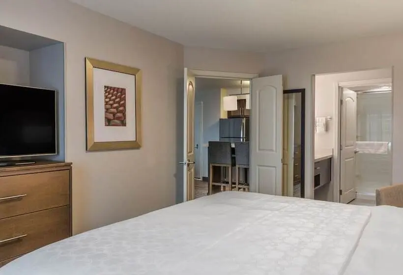 ２ベッドスイートルーム, Staybridge Suites Anchorage, An Ihg