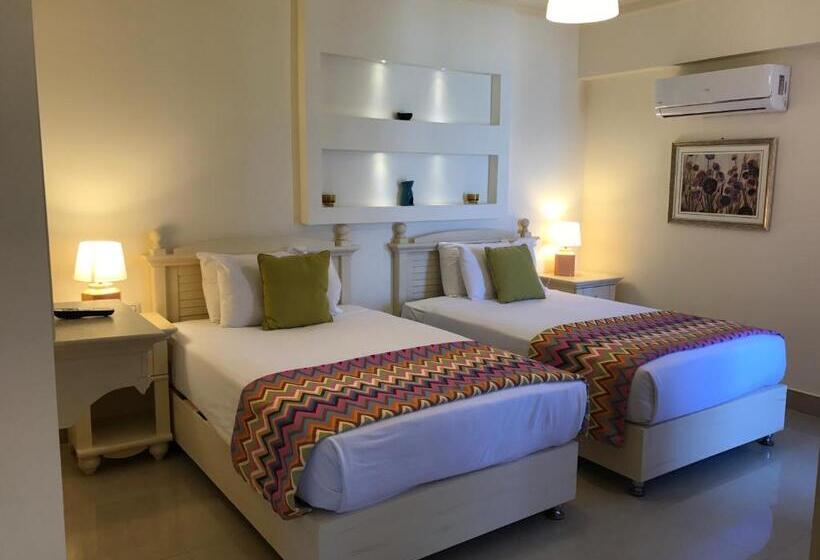 کلبه ییلاقی, Mirage Hotel Sidi Abd El Rahman