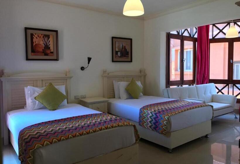 کلبه ییلاقی سوپریور یک خوابه, Mirage Hotel Sidi Abd El Rahman