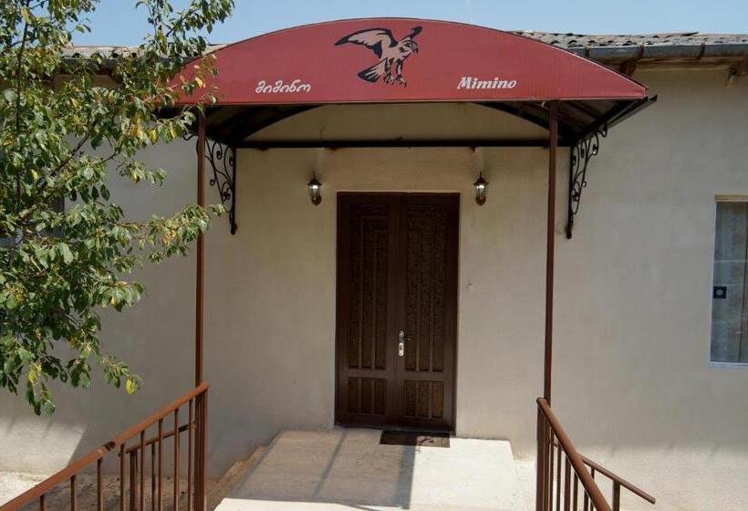 اتاق خانوادگی, Mimino Guest House