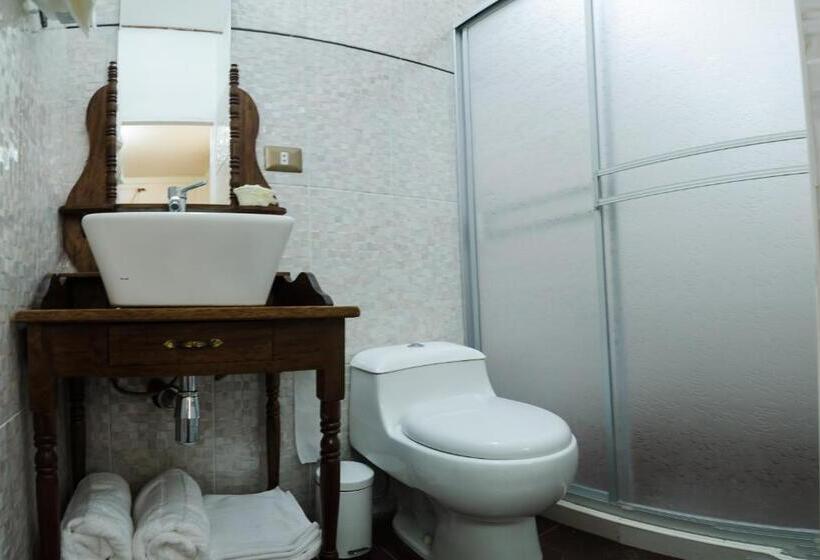 标准工作室, Florencio Casa Hacienda