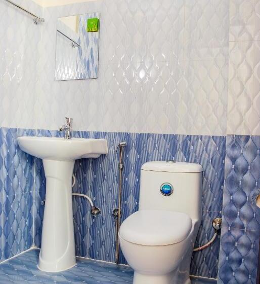 اتاق لوکس با تخت بزرگ, Kathmandu Regency