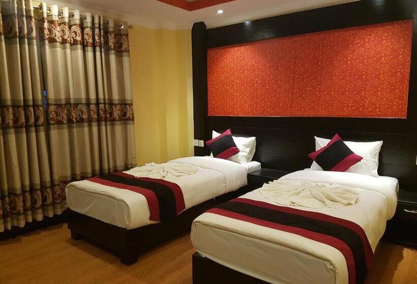 اتاق لوکس با تخت بزرگ, Kathmandu Regency
