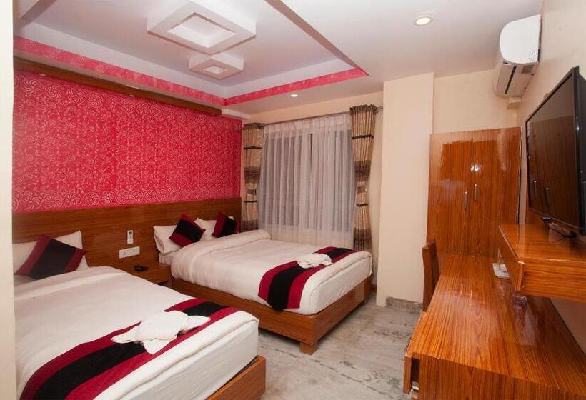 اتاق لوکس خانوادگی, Kathmandu Regency